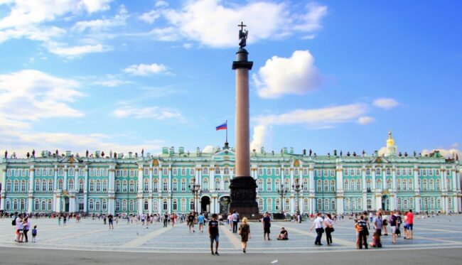 Saint-Petersburgyu-Hermitage