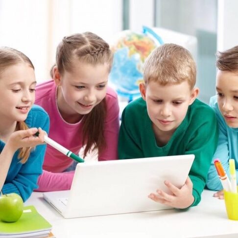 image_5aa57972475132.69773752